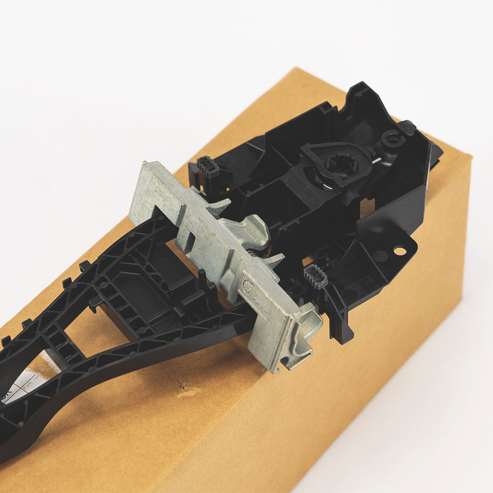 VERSTERKING VAN DE HANDGREEP VAN DE VOORDEUR LINKS