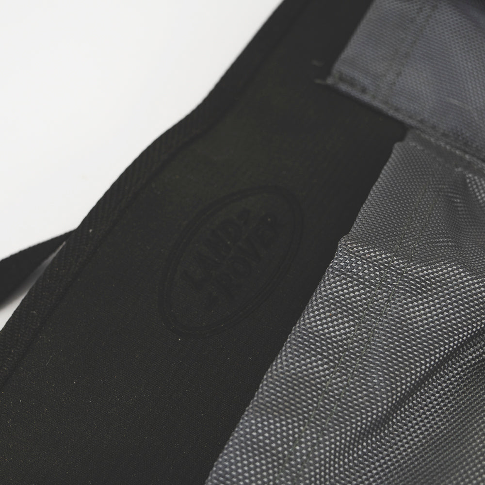 OPBERGRUIMTE IN DE RUG VAN DE STOEL